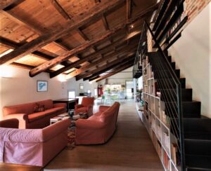 Appartamento ricavato nella Foresteria di villa Valmarana "ai nani" di VIcenza. Foto dal sito ufficiale della villa